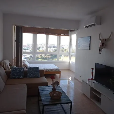 Estudio En La Colina Zona Playamar Torremolinos Exterior photo
